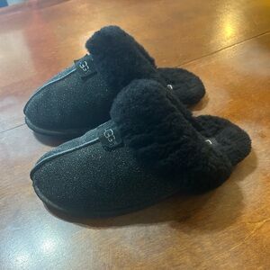 UGG Women SCUFFETTE II SEREIN Black Shimmer Suede Slipper Shoe 7US